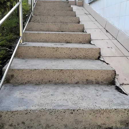 Nido Ria Apartment *